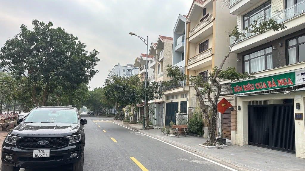 Căn góc 75m2 - mặt phố - tiềm năng lớn - nội thất đẹp - giá 4tỷ2