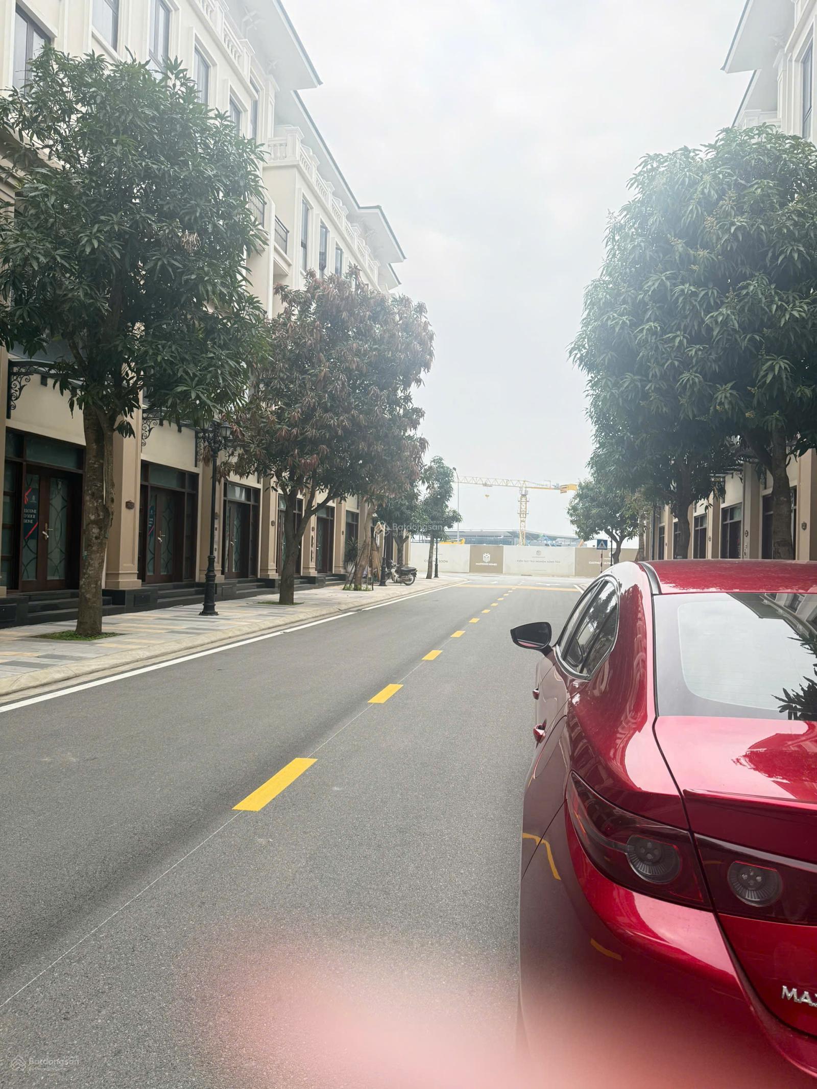 Bán biệt thự Vinhomes Ocean Park 2, 9 tỷ, 65m2, hướng Tây Bắc