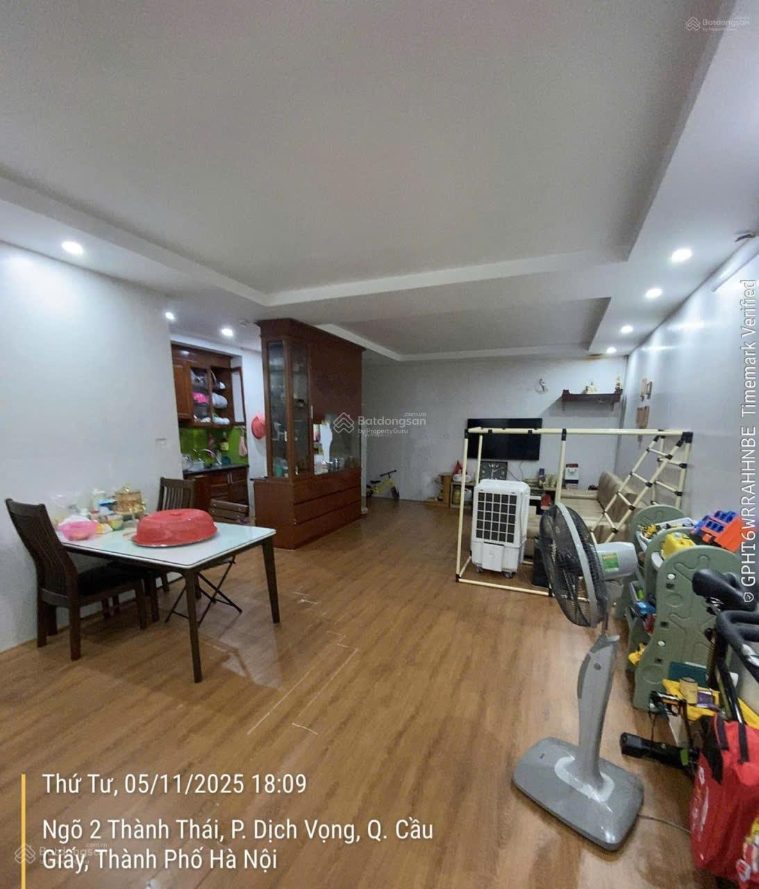 Bán chung cư KĐT Dịch Vọng - Cầu Giấy, 86,4m2, 2PN - 7,7 tỷ - 0975 118 ***