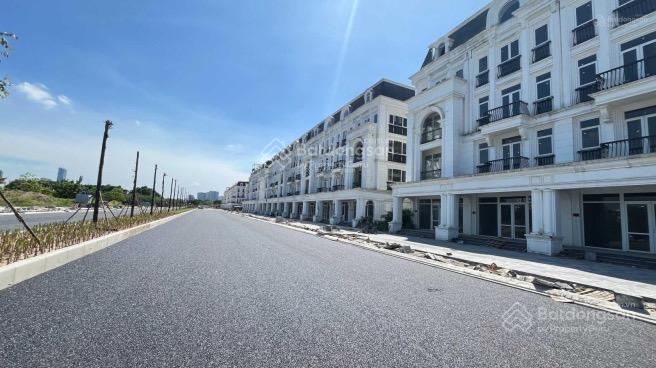 Cho thuê nhà liền kề KĐT Louis City Đại Mỗ, 6 tầng, full ĐH, NL