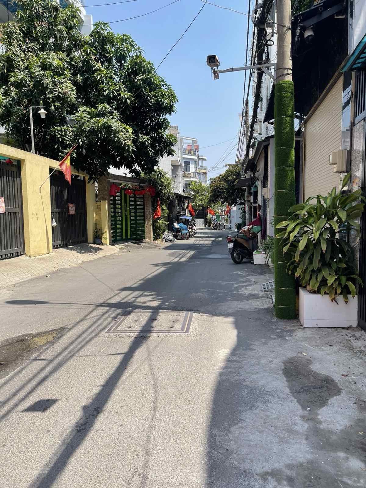 Bán nhà HXH Quang Trung P12 GV, DT: 5.03 nở hậu 5.1m x 13m, 1 lầu. Giá 7.2 tỷ bớt lộc