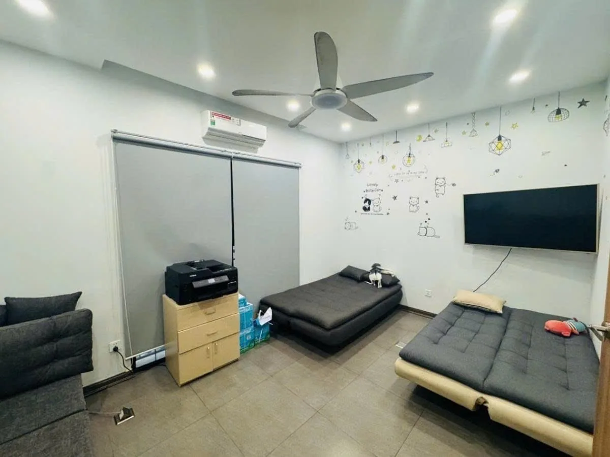 Bán nhà mặt Bùi Huy Bích, 69m2 x 5 tầng, mặt tiền 5m, giá 30 tỷ