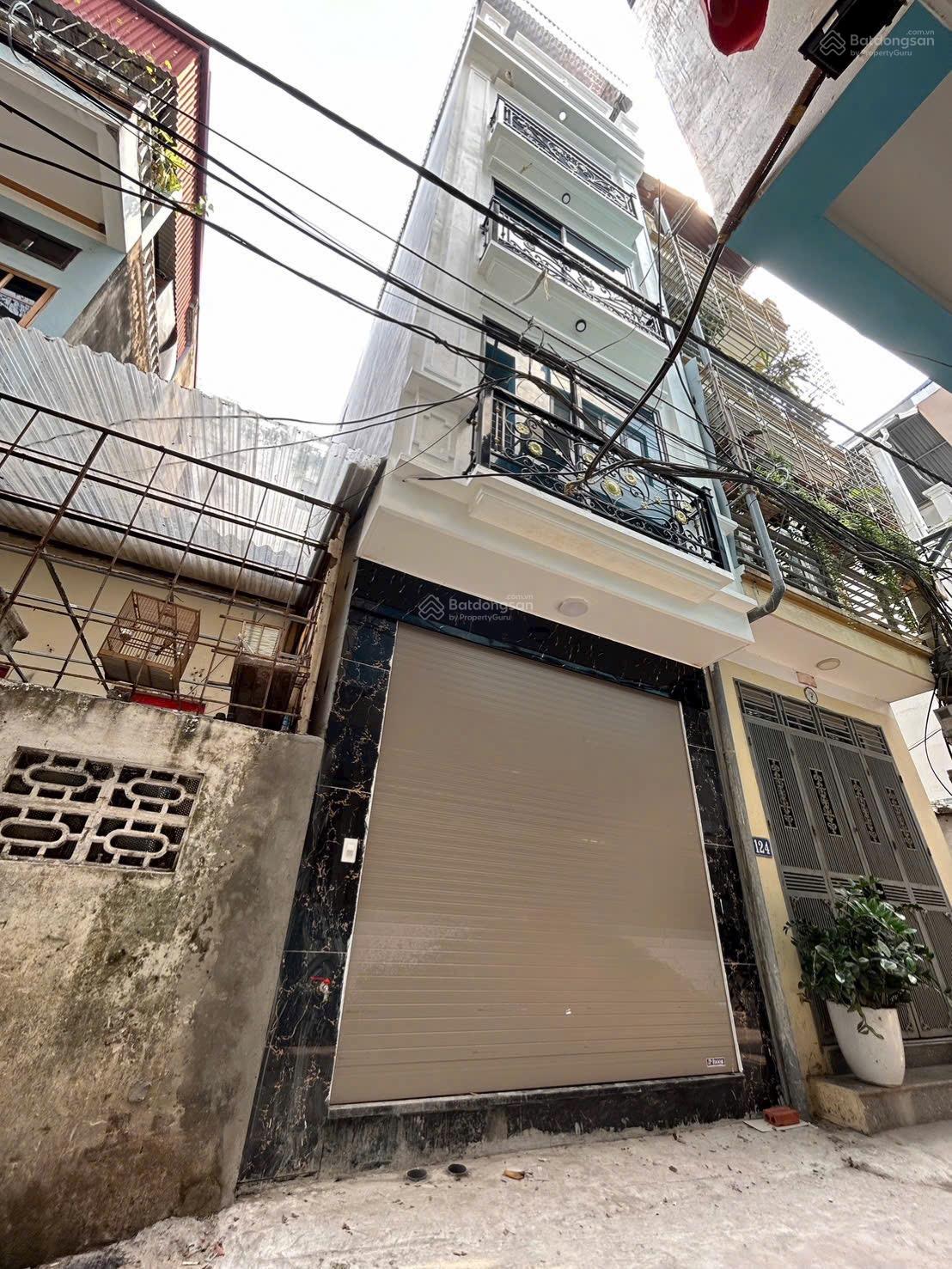 Bán nhà Tây Tựu , Dt 31m2 , 5 tầng , giá 5.3 Tỷ , Lô góc , ngõ ô tô