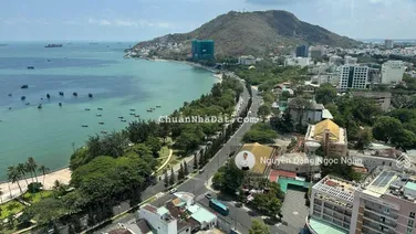 Bán nhà mặt phố vuông vắn vị trí đẹp đường Trương Công Định, 53,8m2 (5,6 x 10m), giá cực tốt