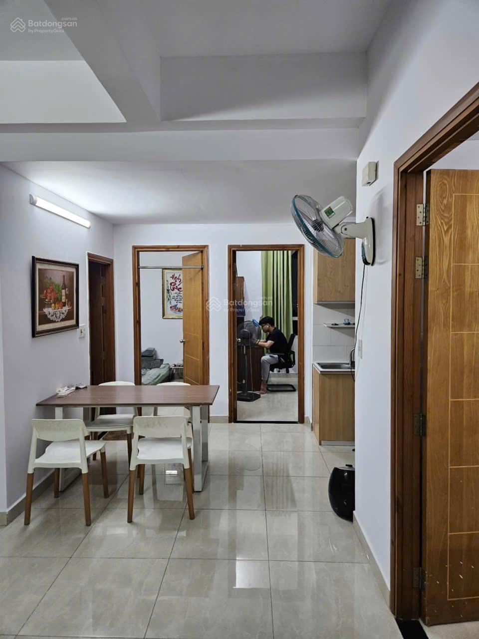 Cần bán gấp căn hộ The CBD 3pn 2wc giá chỉ từ 4,2tỷ Lh:0909 167 *** Nhung