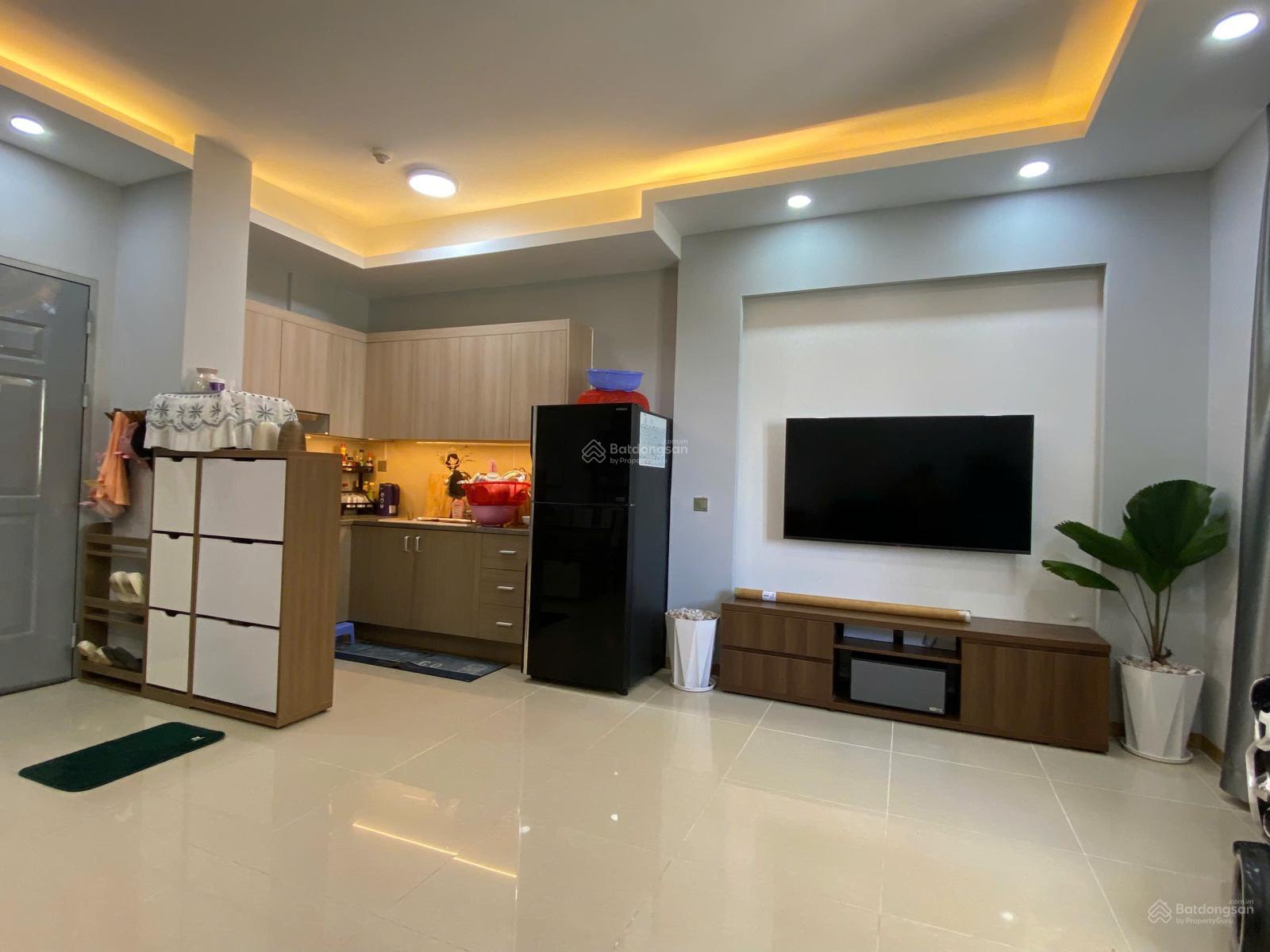 Cho thuê căn góc 2 phòng ngủ full nội thất Era Town Q7 Giá 10tr/tháng. LH: 0938 371 ***