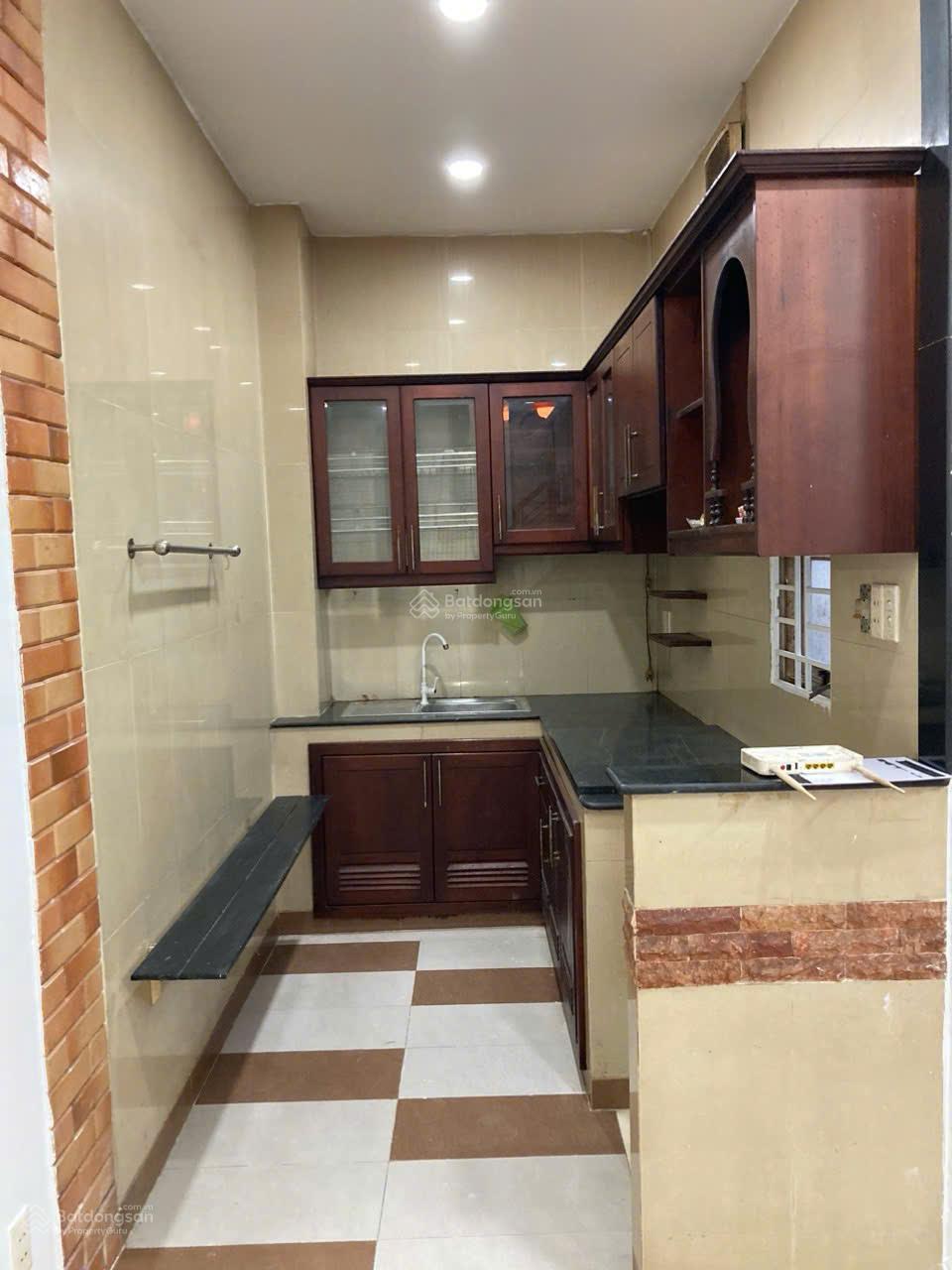 Cho thuê nhà 128/1A Âu Cơ, P.9, Q.TB (P. Tân Hòa), 4,6 x 9M, 1T-1L, 2 PN, 2WC, gần chợ Tân Phước