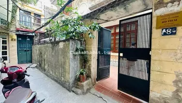Bán nhà Cầu Giấy dân xây, trung tâm quận, 20m ô tô tránh, mặt tiền khủng. 150m2 x 3T - 29.9 tỷ