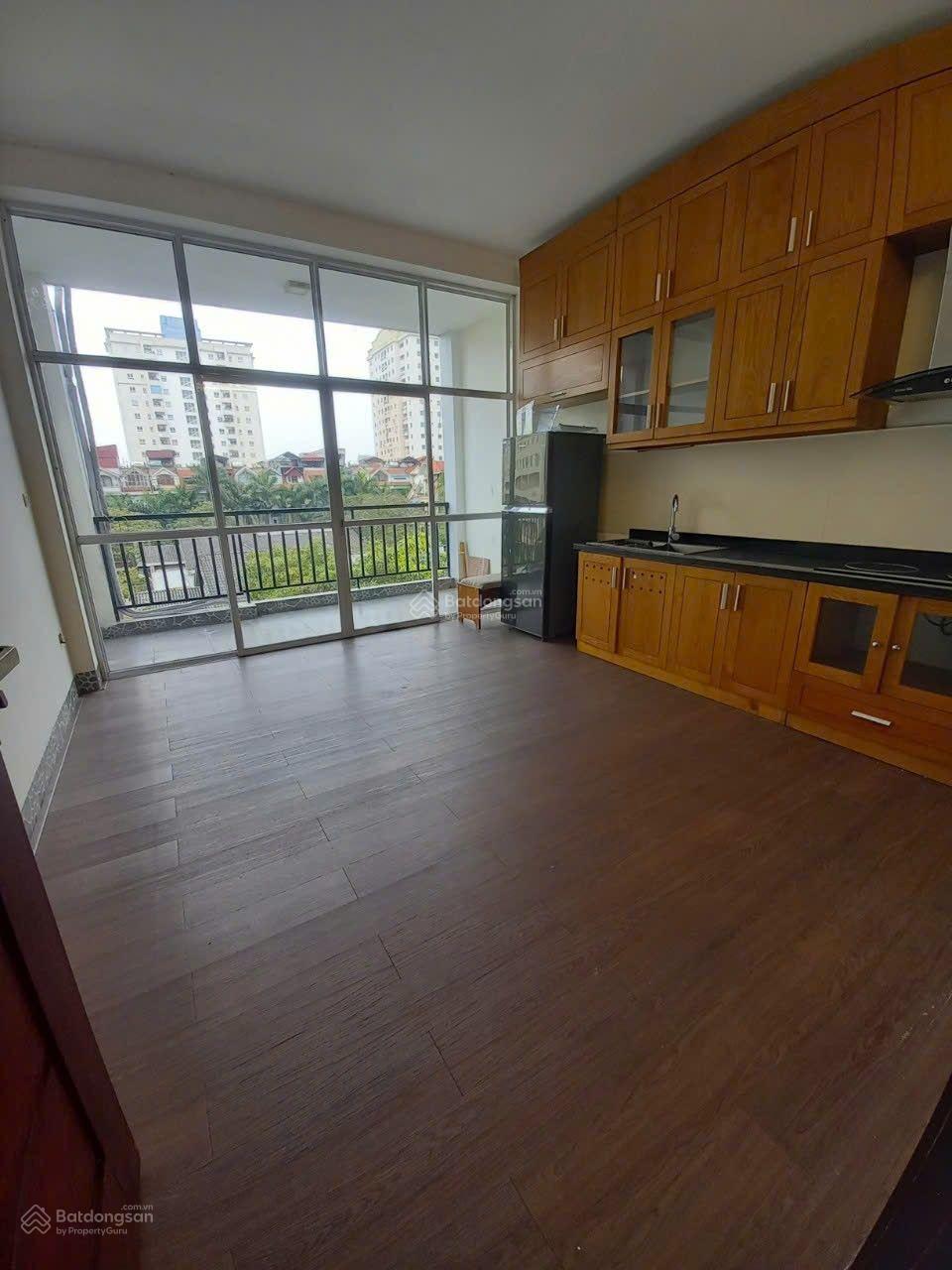 Chính chủ cho thuê nhà 6 tầng thang máy Nguyễn Thị Thập, Trung Hòa. DT 90m2, MT 7m.