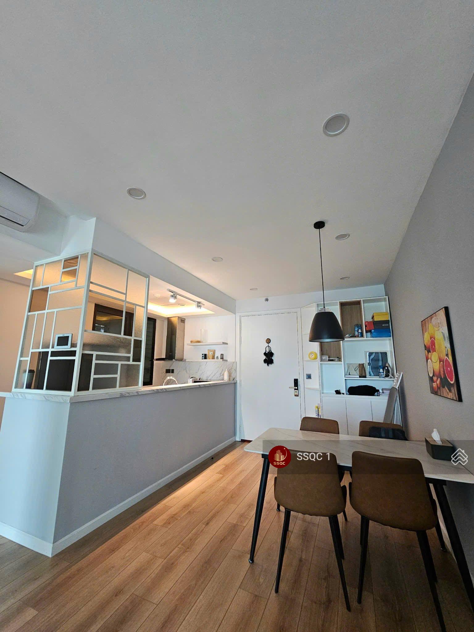 Tin thật 100% - Bán căn hộ 1 phòng ngủ full nội thất hiện đại - tầng cao view đẹp - sẵn sổ hồng