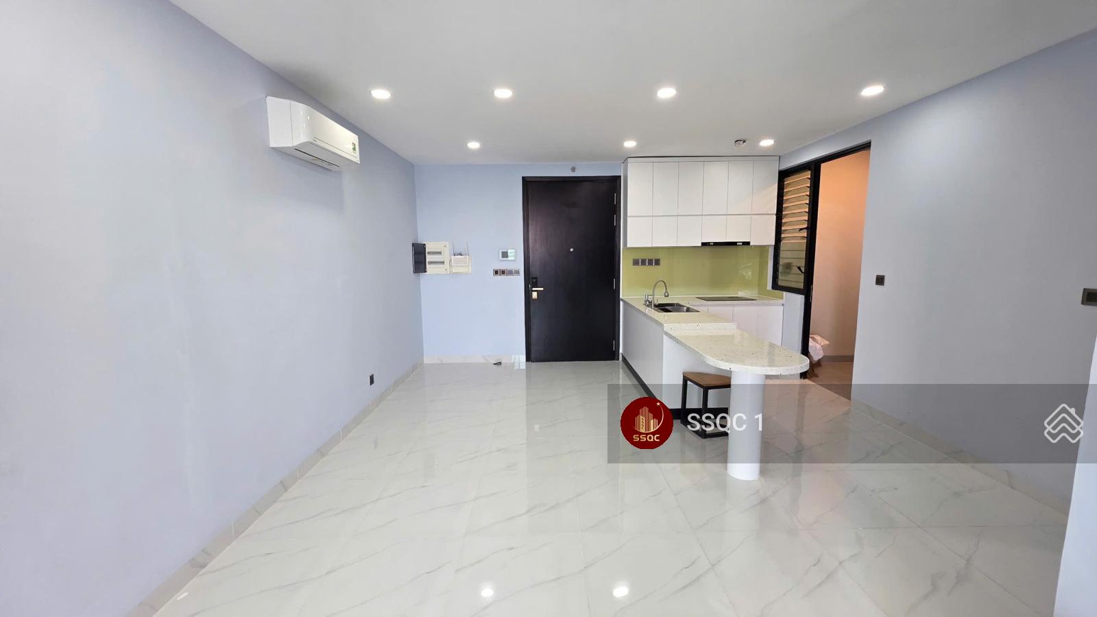 Tin thật 100% - Bán căn hộ 1 phòng ngủ full nội thất hiện đại - tầng cao view đẹp - sẵn sổ hồng