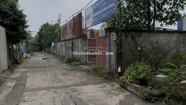 Chính chủ bán 208m2 đất, P. Bình Trưng, ngang 7.5m, xây được 6.5 tầng, giá chỉ 12.5 tỷ. Rẻ nhất