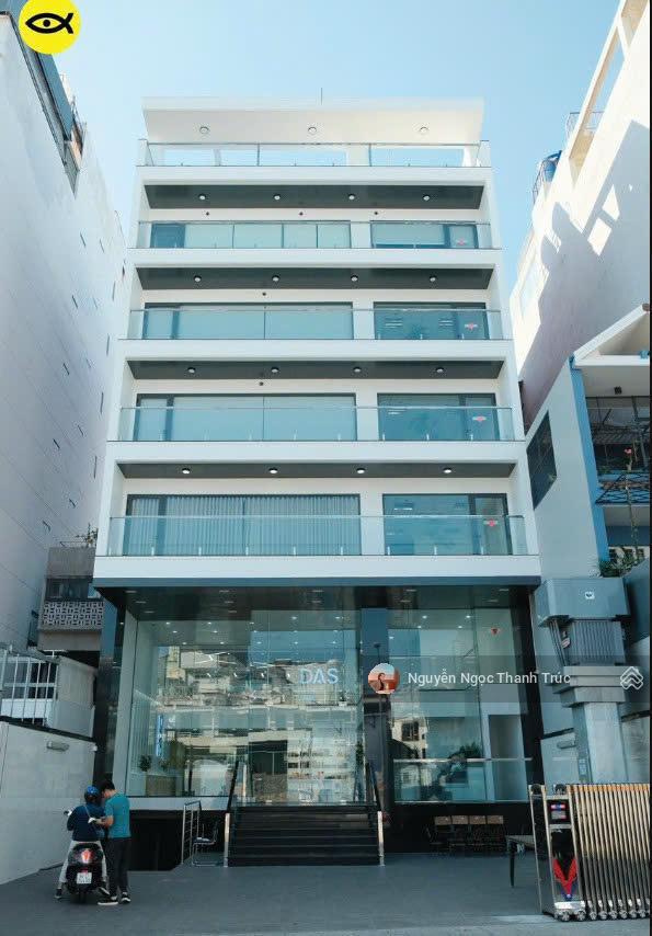 CHO THUÊ TÒA NHÀ MẶT TIỀN NGUYỄN XÍ BÌNH THẠNH -8 x 20m Kết cấu: Hầm + Trệt + 6 Lầu