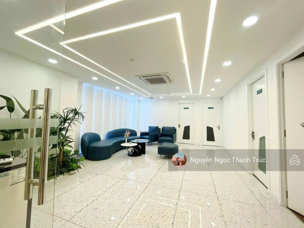 CHO THUÊ TÒA NHÀ MẶT TIỀN NGUYỄN XÍ BÌNH THẠNH -8 x 20m Kết cấu: Hầm + Trệt + 6 Lầu