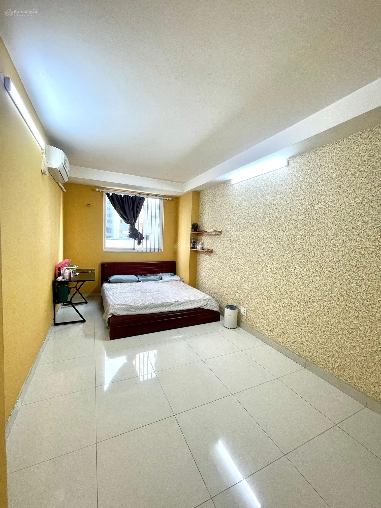 Cho thuê căn hộ 2pn - FullNT- cc BellezaQ7- Dt 80m2- Giá 10 triệu còn bớt- Nhà ở liền