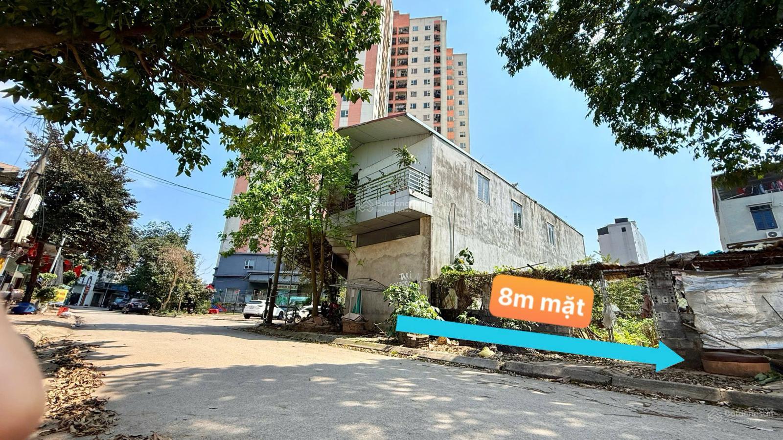 Bán gấp 200m2 đất đẹp nhất TĐC Bắc Phú Cát, ngay chân toà Phenika nên kinh doanh dòng tiền giá 8X