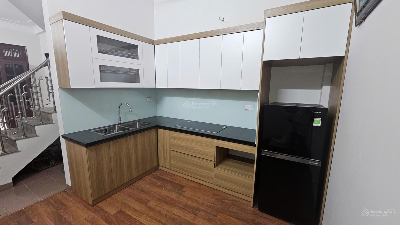 Hoa Lâm - Nguyên Căn 4 Ngủ - Full đồ - 10Tr Hoa Lâm - Nguyên Căn 4 Ngủ - Full đồ - 10Tr