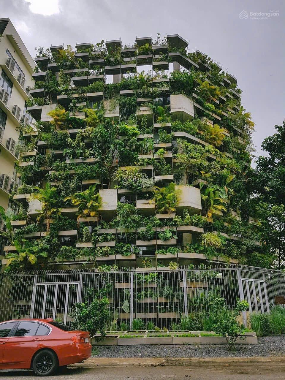 Bán DN 100m2 tại Dự án Huy Hoàng, 21 tỷ VND