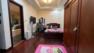 Bán căn hộ chung cư Royal City, giá tốt 12,5 tỷ, 110m2, view đẹp