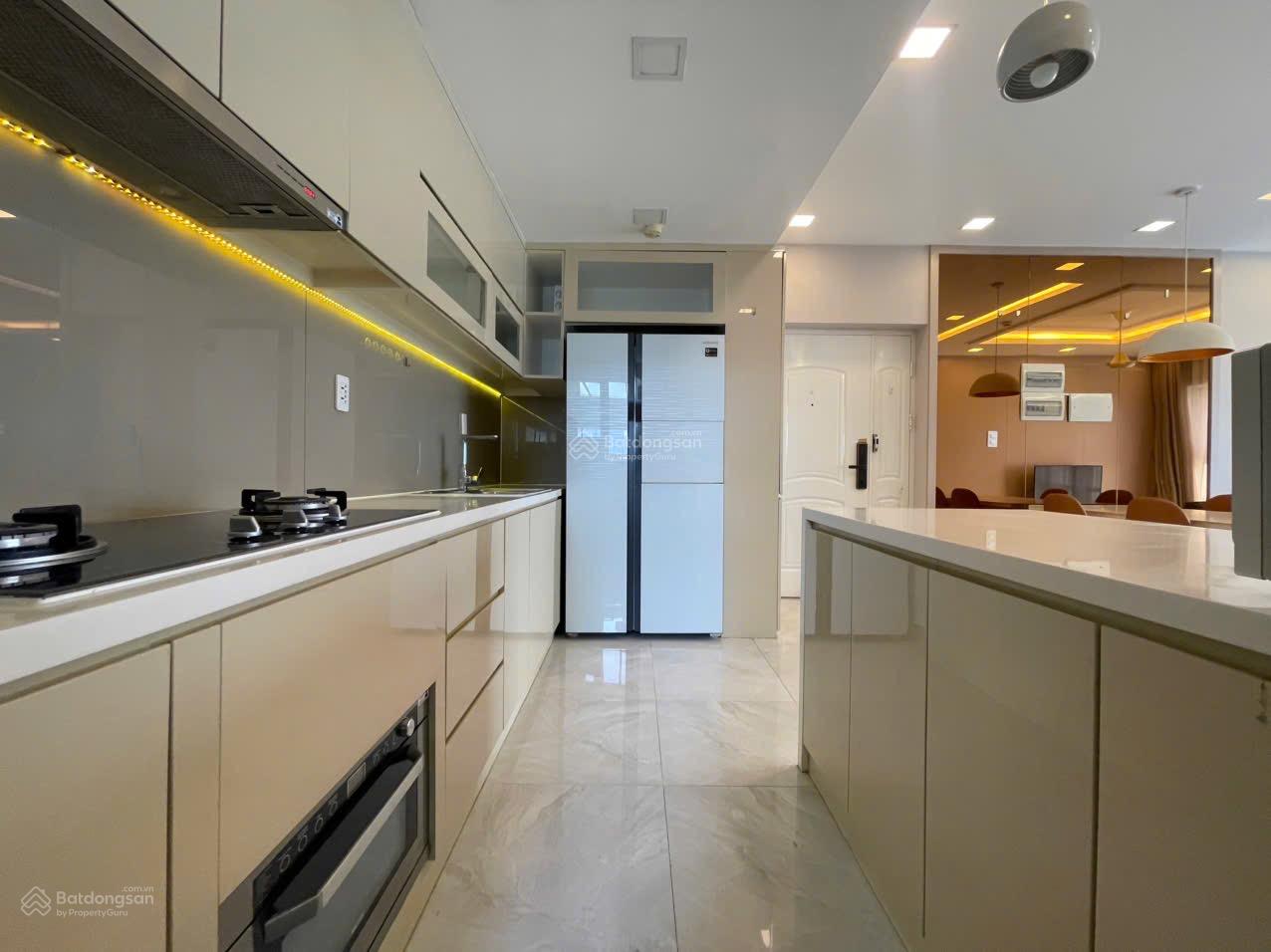 Bán Căn Góc Happy Valley 100m View Sông & Sân Golf Giá 9,5 Tỷ LH 0918 889 ***