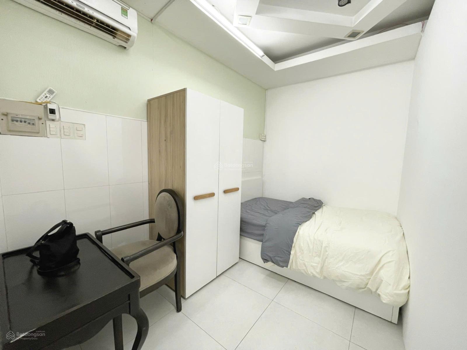 Cho thuê căn hộ dịch vụ 1 phòng ngủ Hưng Gia 1, Phú Mỹ Hưng, Q. 7 chỉ 7.5 triệu/tháng. 0901 142 ***