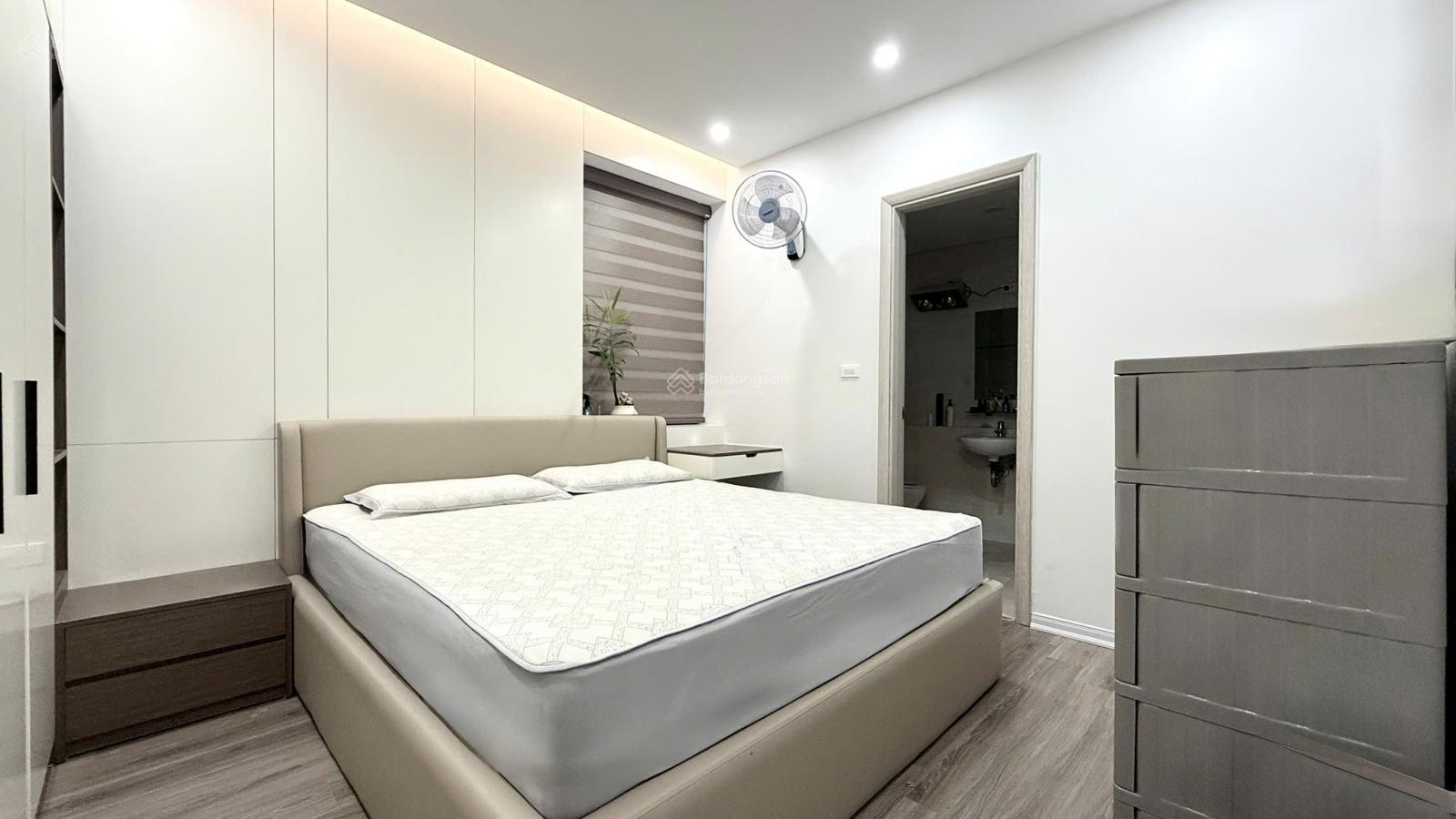 Chuyển sang căn to GĐ e cần bán CH 2N2VS full nội thất, giá 5,8 tỷ tại PCC1 Triều Khúc - 0866 839 ***