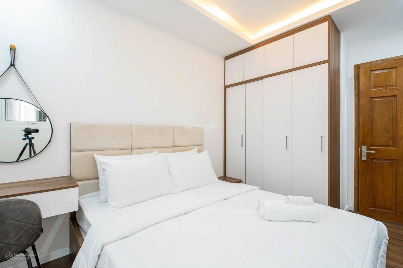 Bán căn hộ Sky Center Phổ Quang, 2 phòng ngủ, 2WC chỉ 6.5 tỷ - HĐMB [Nhà sẵn giao ngay] Giữ khóa