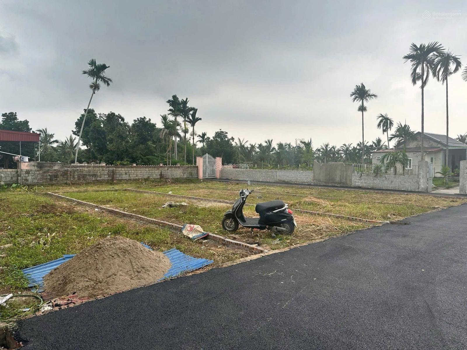 -ĐẤT ĐẸP BÌNH MINH KÍNH TRỰC KIẾN THỤY, HẢI PHÒNG. Giá 1 tỷ xx ( x nhỏ ) DT: 79.4m2 ngan