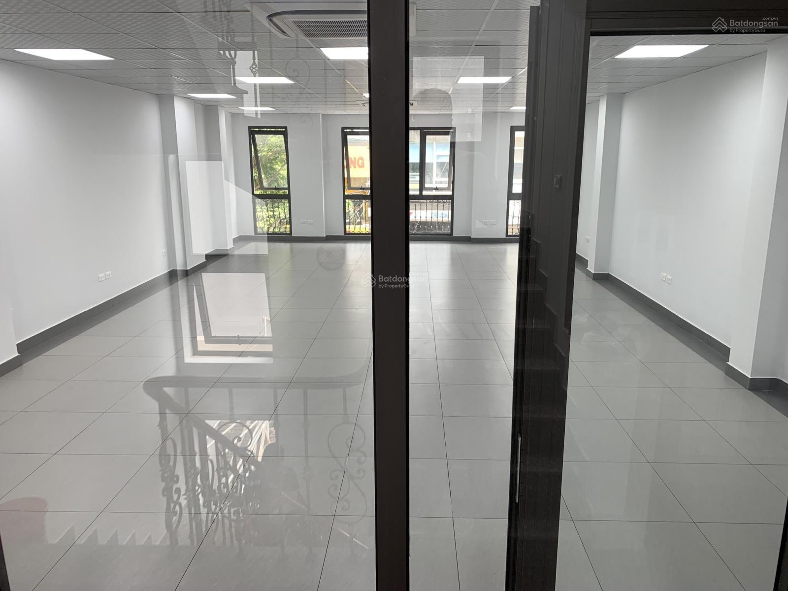 Chủ nhà cho thuê gấp văn phòng Khương Đình 60m², giá 9 triệu văn phòng đẹp Chủ nhà cho thuê gấp văn phòng Khương Đình 60m², giá 9 triệu văn phòng đẹp