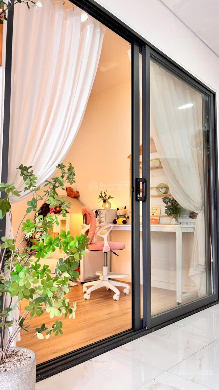 4,15 tỷ - Sang nhượng ngay CH An Gia Skyline 55m2 tầng cao 2PN 1WC full NT 4,15 tỷ - Sang nhượng ngay CH An Gia Skyline 55m2 tầng cao 2PN 1WC full NT