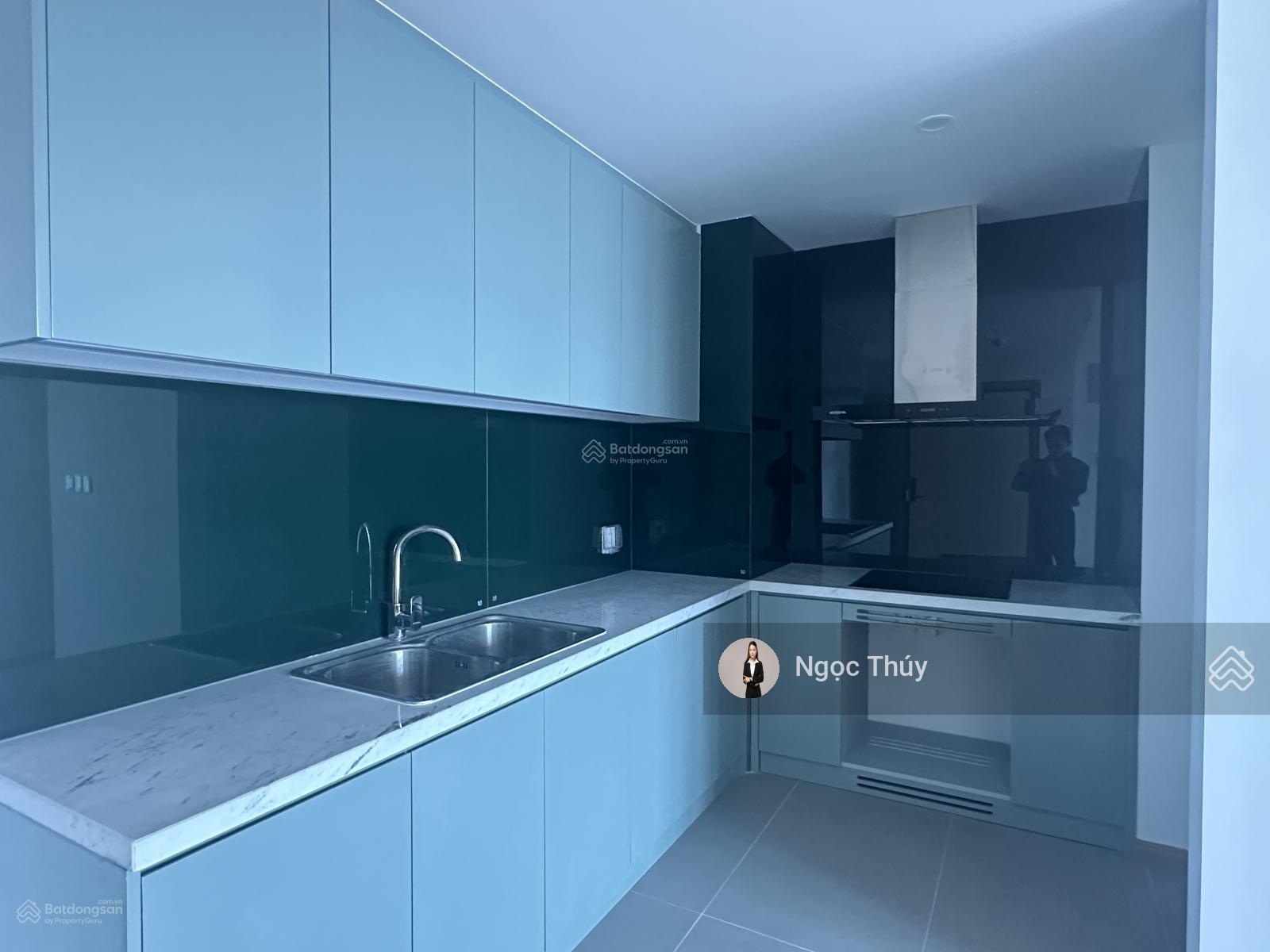 Căn góc 2PN mặt tiền Sông Hàn - 76m2 giá chỉ khoảng 80 triệu/m2. Cực hiếm