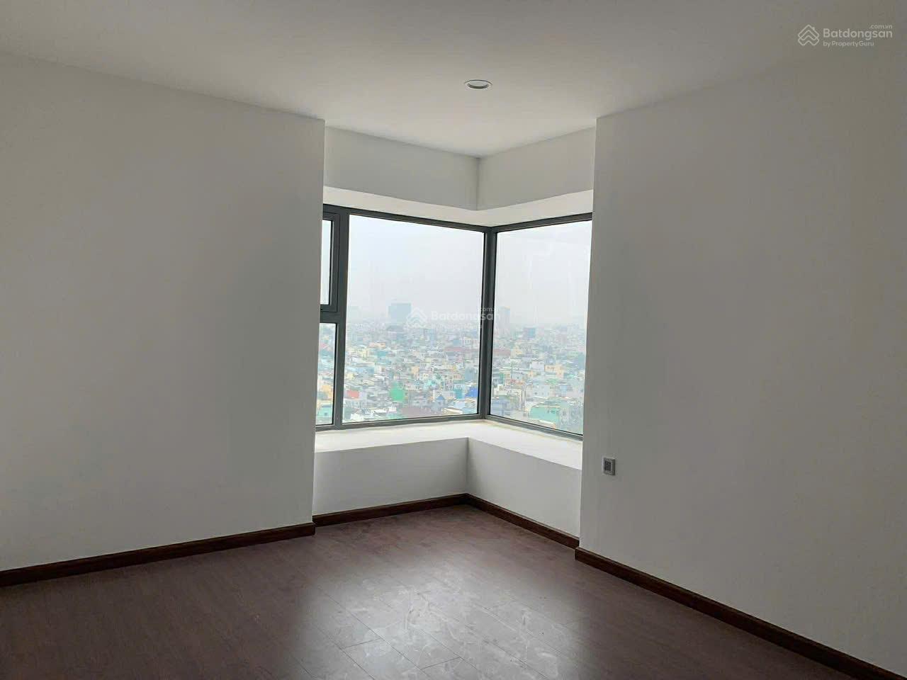 Chính chủ bán căn hộ Res 11, 82m, 2 phòng ngủ, 2WC, sổ hồng, giá qua tốt 5.6 tỷ, Tuấn 0901 499 ***