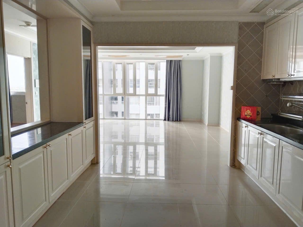 Bán căn hộ Imperia An Phú, DT 131m2, 3 phòng ngủ, sổ hồng, nhà đẹp. Giá tốt 10.4 tỷ