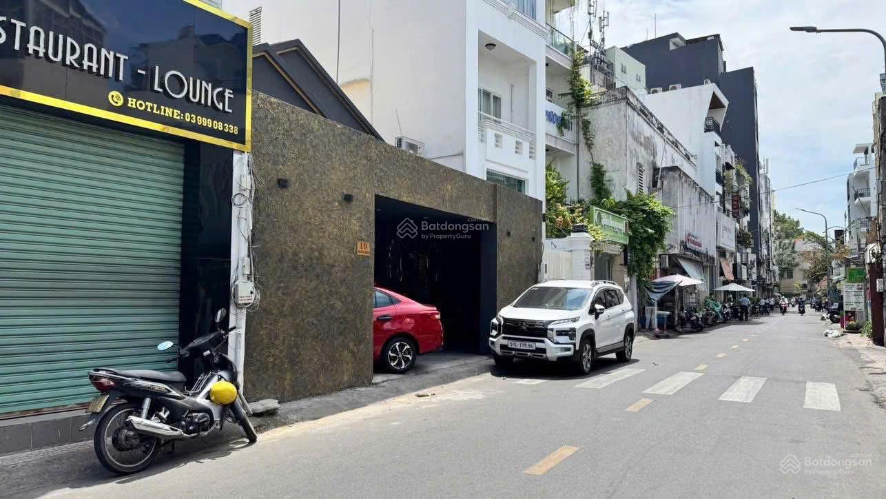 Cần bán nhà MT Cao Bá Nhạ, P. Nguyễn Cư Trinh, Q1. DT: 9.5x19.5m. Gía bán 90 Tỷ Cần bán nhà MT Cao Bá Nhạ, P. Nguyễn Cư Trinh, Q1. DT: 9.5x19.5m. Gía bán 90 Tỷ