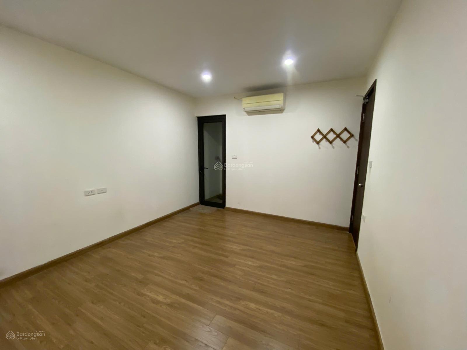 Cho thuê căn hộ 2PN, 2WC, 72m2 tại Osaka Complex, 8 triệu VND