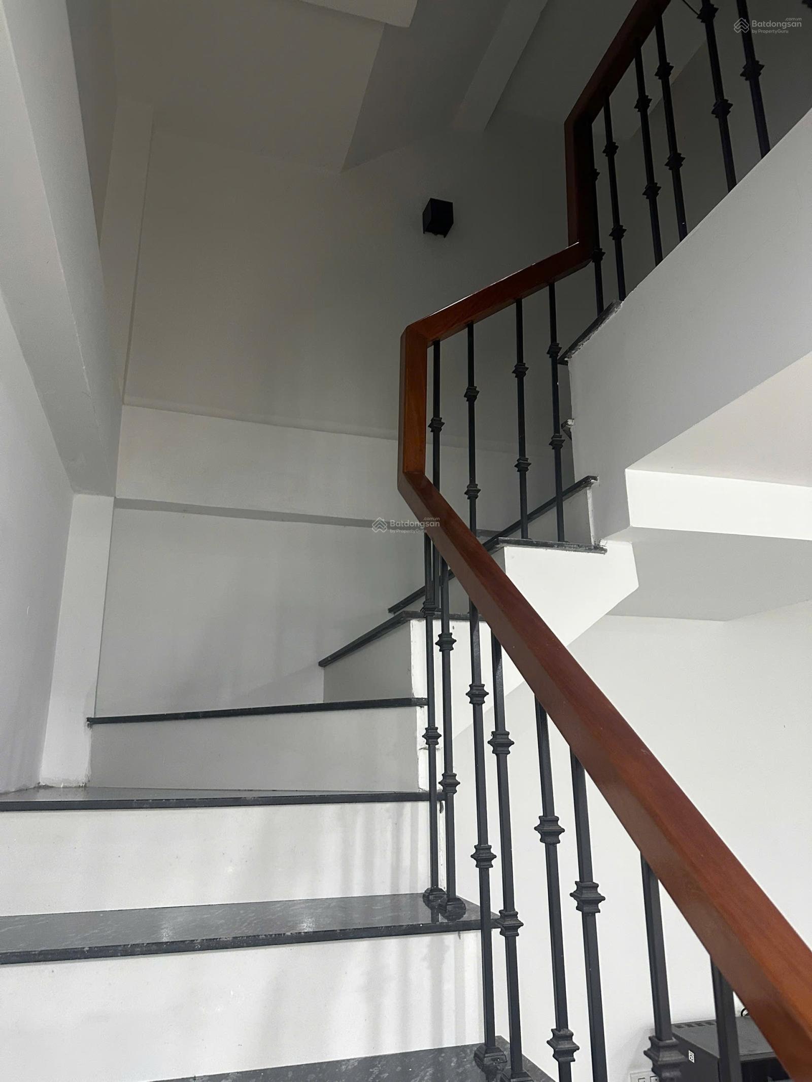 Bán toà CCMN KĐT Đại Kim - Nguyễn Xiển - Hoàng Mai 110m2 x 6tầng, ô tô tránh, dòng tiền 1,2tỷ/năm