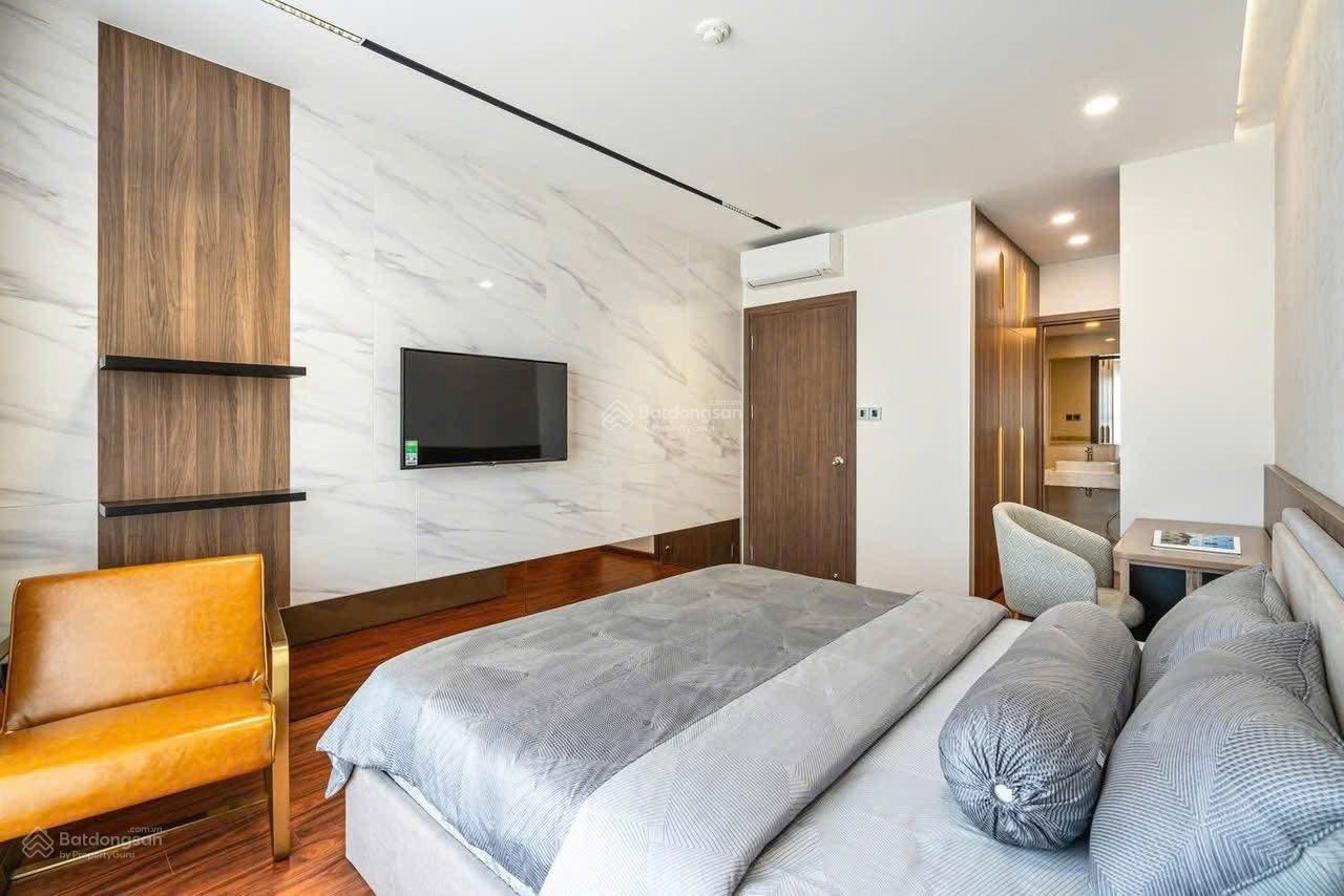 Bán CC Carillon 7, giá: 5 tỷ VND, sổ hồng - DT: 89m2, 3PN, 2WC, Tân Phú, HCM - ngân hàng hỗ trợ 70%