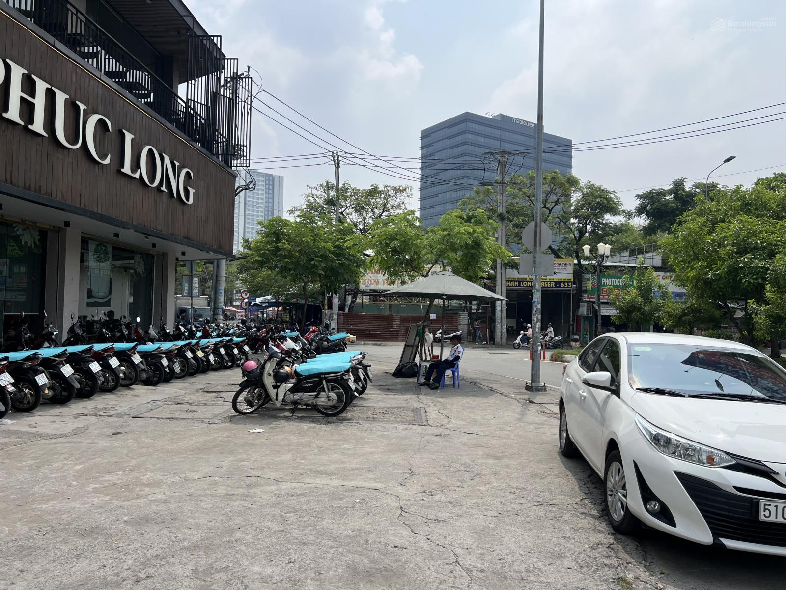 Bán NP đẹp xuất sắc tại Lê Văn Lương, 54,5 tỷ, 387m2, chính chủ Bán NP đẹp xuất sắc tại Lê Văn Lương, 54,5 tỷ, 387m2, chính chủ