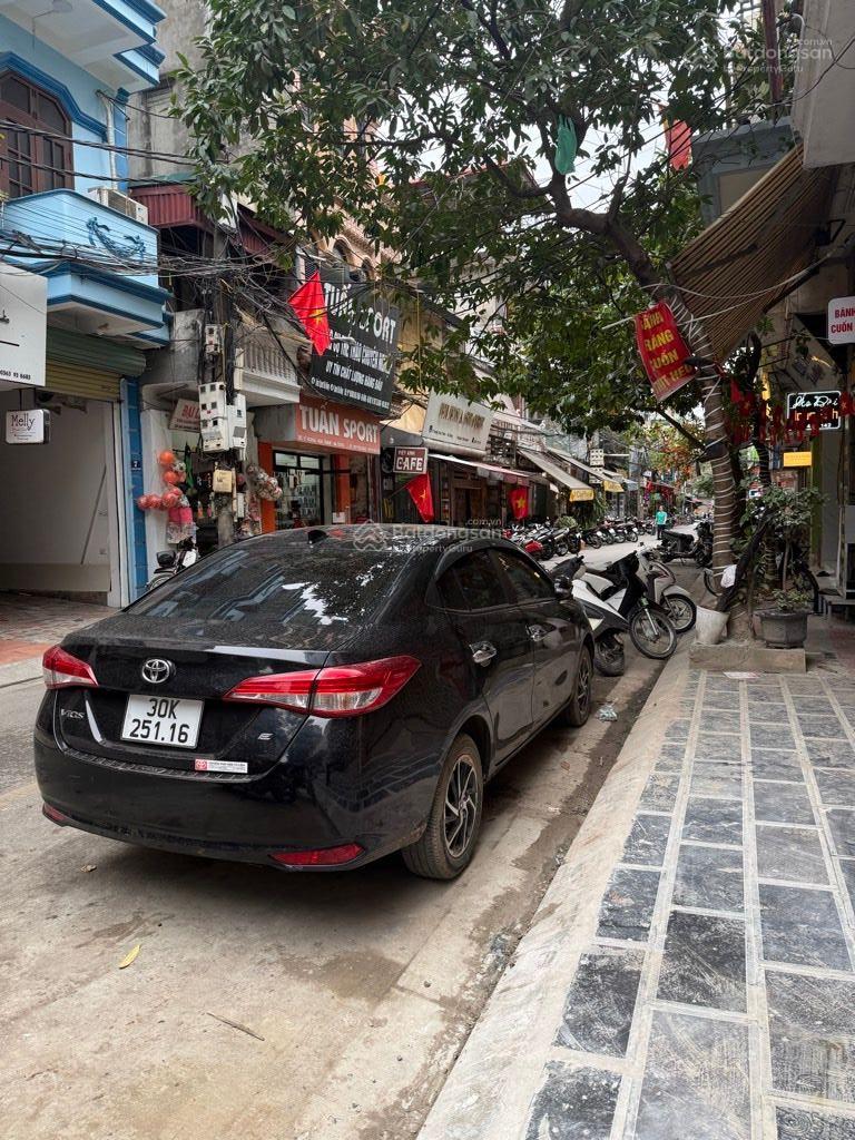 Bán nhà phố Hoàng Hoa Thám, Hà Đông, giá 46 tỷ, DT 86m2/MT 8m/8 tầng thang máy, đường 10m.