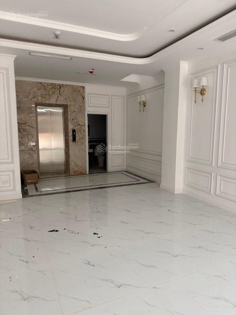 Bán nhà phố Hoàng Hoa Thám, Hà Đông, giá 46 tỷ, DT 86m2/MT 8m/8 tầng thang máy, đường 10m.