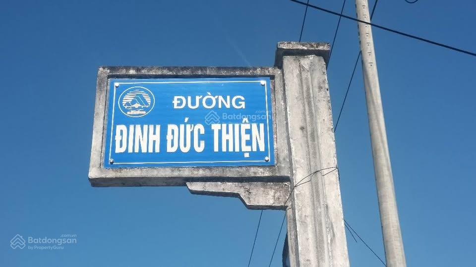 Bán lô đất đường Đinh Đức Thiện - Đà Nẵng sát biển gần chợ. Giá 6,5 tỷ