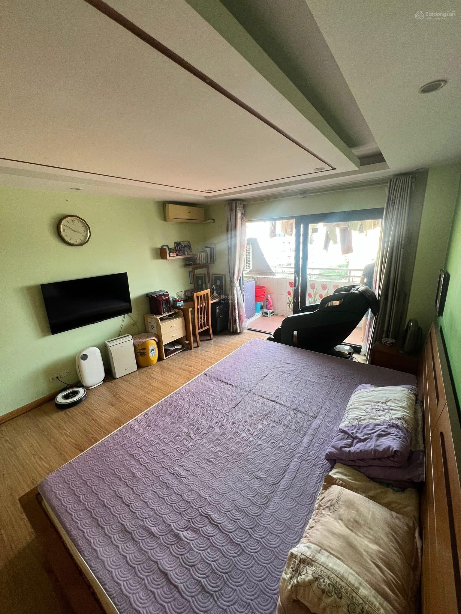 Siêu phẩm! Vũ Ngọc Phan 10m ra phố nhà dân xây chắc chắn ngõ rộng thoáng ba gác tránh xe máy 42m 5T