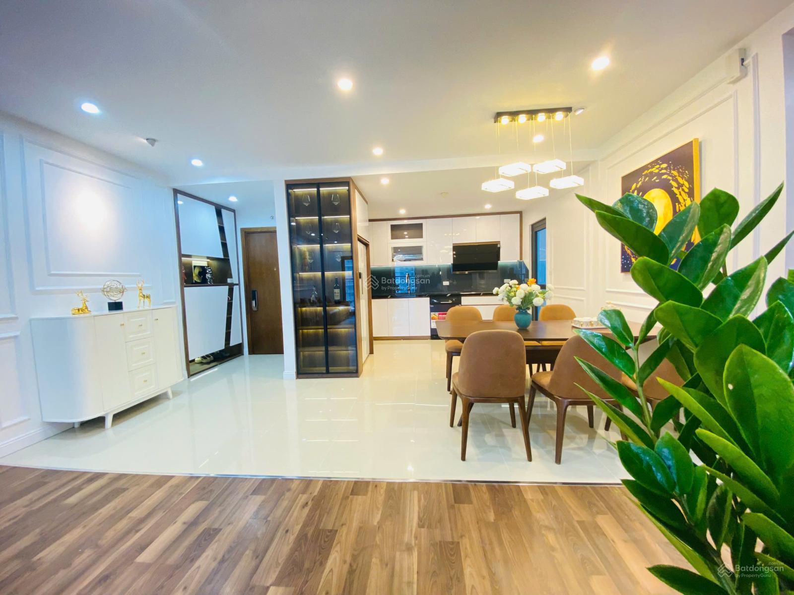 Chủ nhà tin tưởng gửi bán căn 149m 3 ngủ 2wc toà M5 Nguyễn Chí Thanh xem nhà 24/7