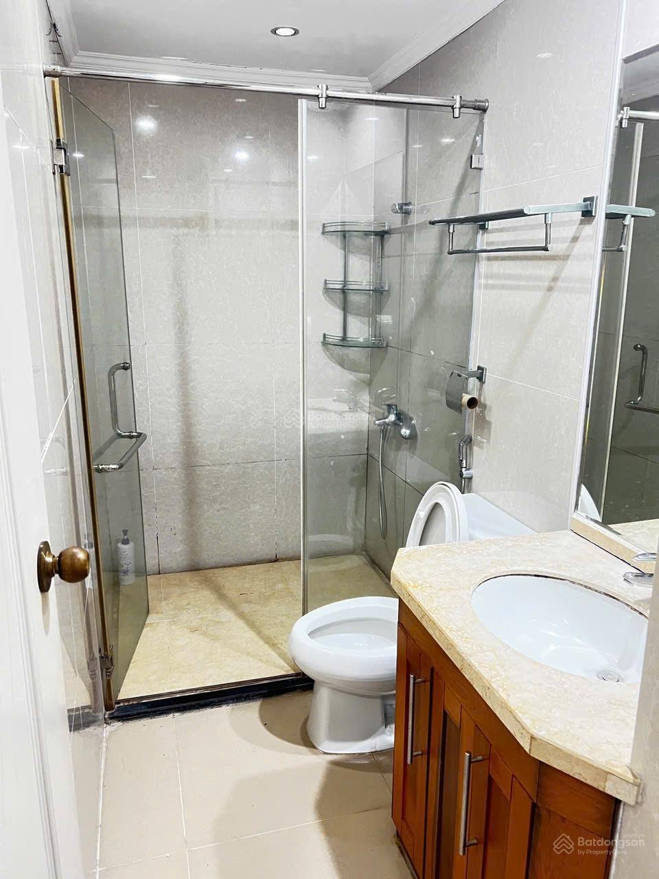 Cho thuê CC Royal City 131m2, 3PN-2WC giá 16 triệu/tháng tại 72A Nguyễn Trãi, Thanh Xuân, Hà Nội