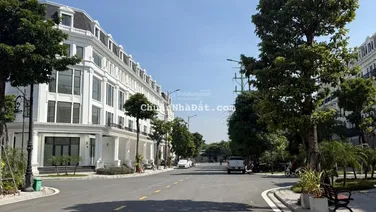 BÁN CĂN LIỀN KỀ VỊ TRÍ ĐẸP, GIÁ TỐT NHẤT THỊ TRƯỜNG, TRƯỚC NHÀ THOÁNG RỘNG LH 0961 730 ***