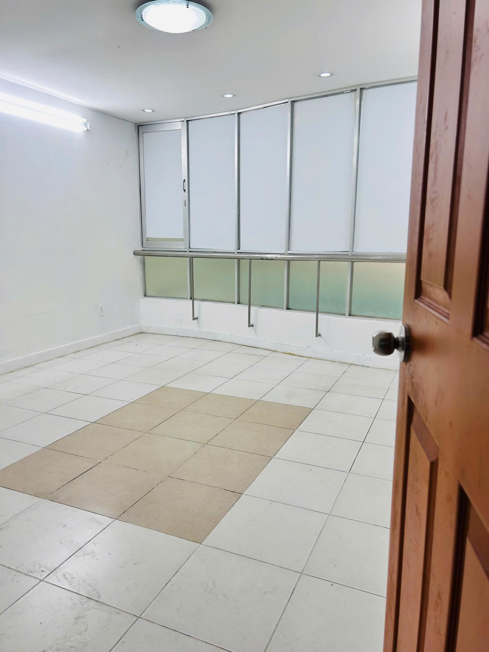 Bán nhà hẻm xe hơi đường Lê Văn Sỹ, diện tích: 6x14m trệt lầu Bán nhà hẻm xe hơi đường Lê Văn Sỹ, diện tích: 6x14m trệt lầu