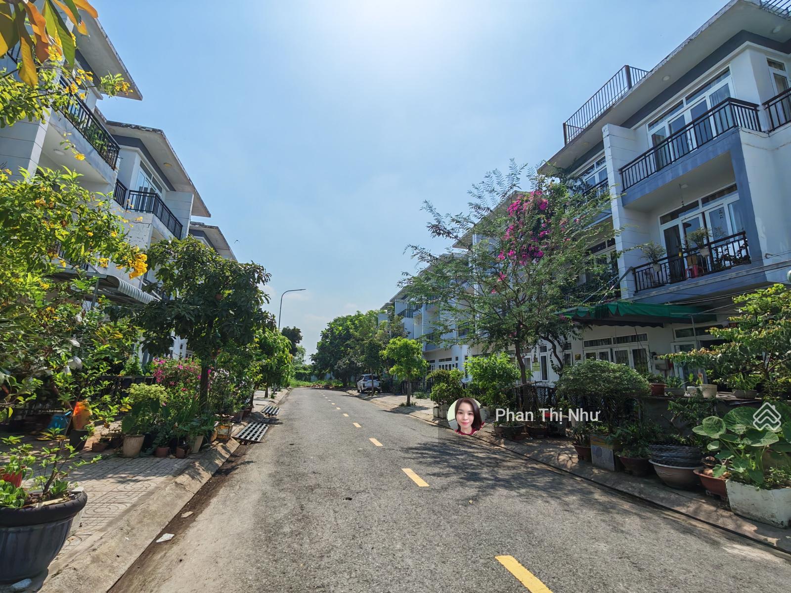 Nhà phố Phúc An City, nhà hoàn thiện sổ hồng riêng hoàn công! Vị trí kinh doanh buôn bán Nhà phố Phúc An City, nhà hoàn thiện sổ hồng riêng hoàn công! Vị trí kinh doanh buôn bán