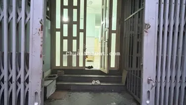 Cần cho thuê nhà hẻm đường Bông sao , phường 5, quận 8, đối diện trường Tiểu học Hoàng Minh ĐẠO