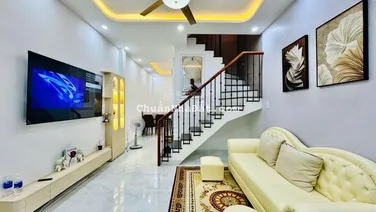 TBH/nhỉnh 5tyxxx - một siêu phẩm 4 tầng full nội thất xịn nằm ngay trung tâm BT - LH 07086** Ms Vân