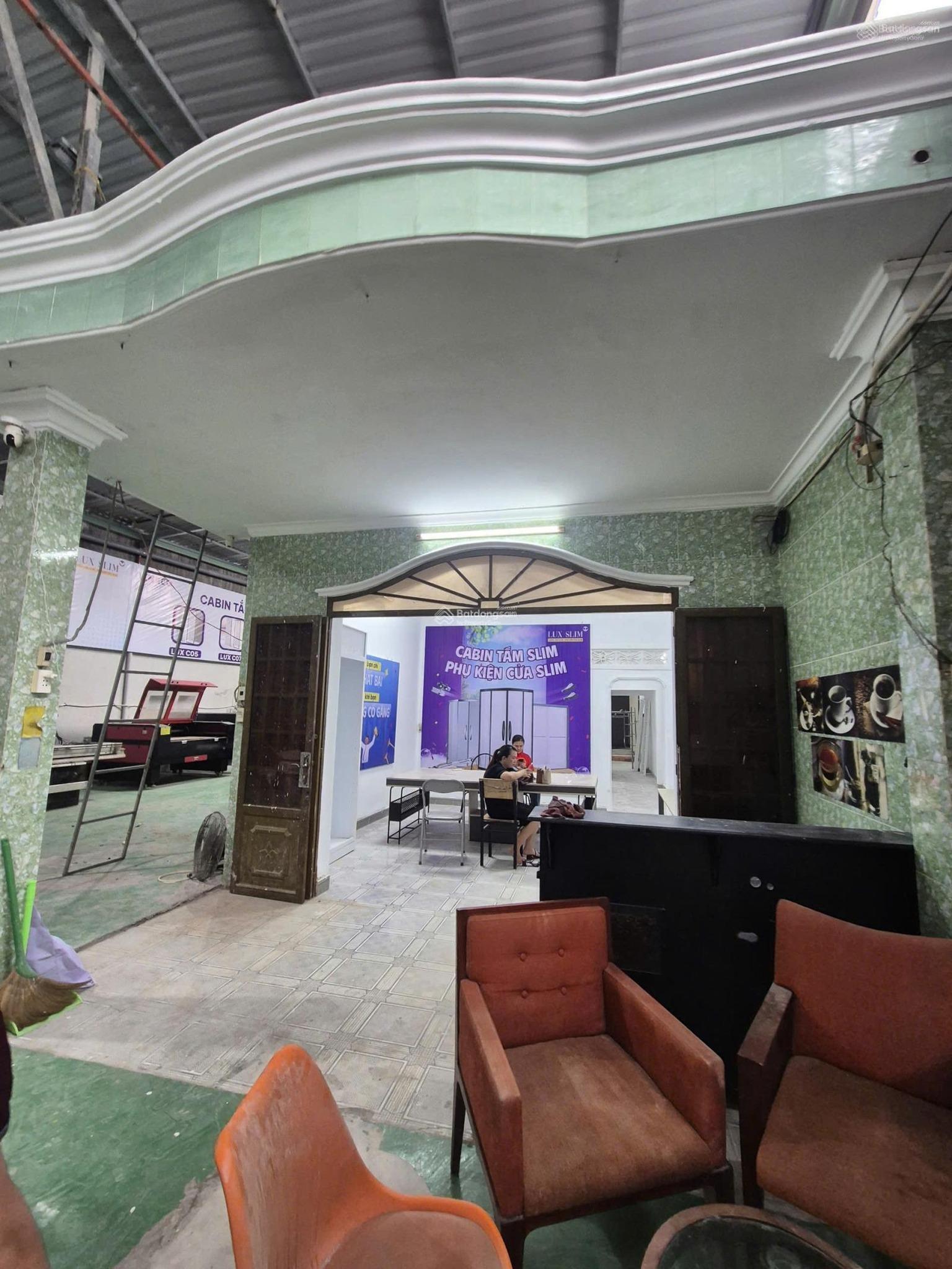 Cần bán gấp nhà riêng 275m2 ngay cổng chào Bình Dương - bệnh viện Quốc Tế Hạnh Phúc giá chỉ 8.2 tỷ